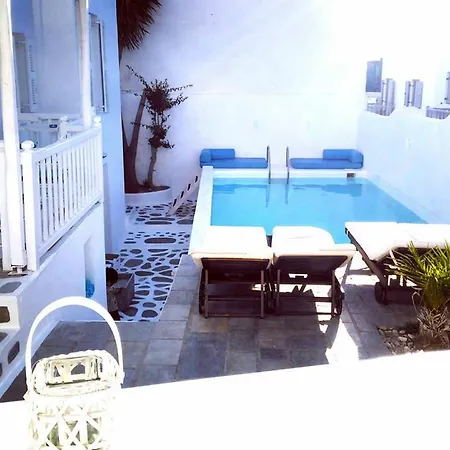 Infinity Mykonos Suites 2*