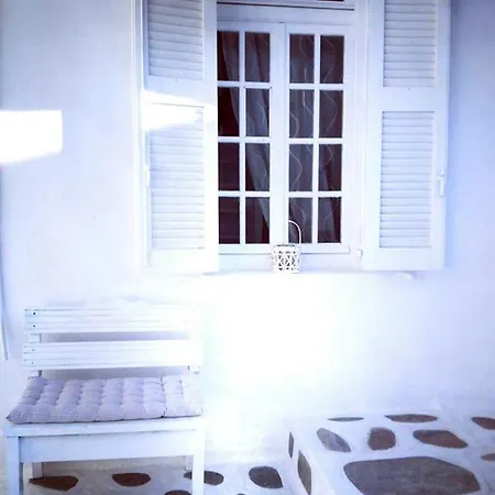Infinity Mykonos Suites 2*