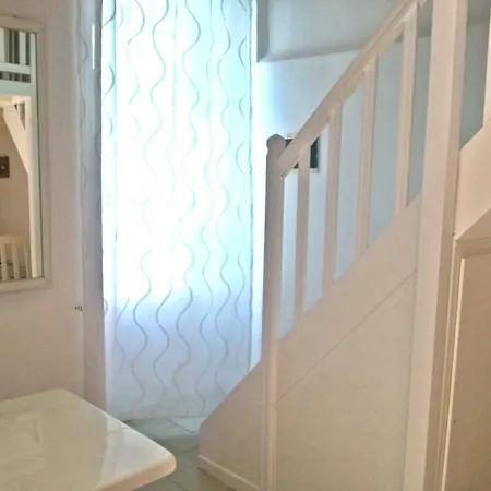 Infinity Mykonos Suites 2*